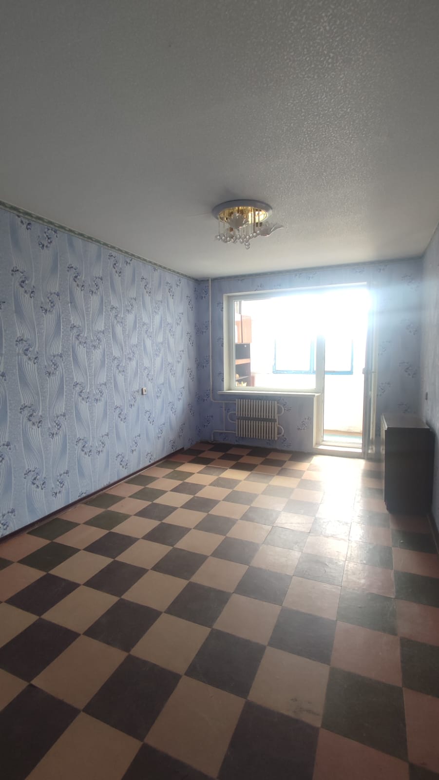 №699, Продается 1-но комнатная квартира в районе центра занятости